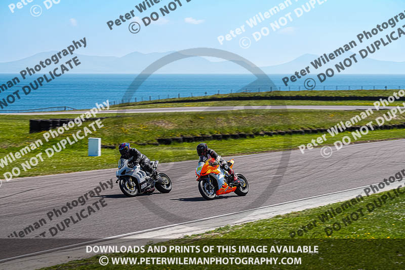 anglesey no limits trackday;anglesey photographs;anglesey trackday photographs;enduro digital images;event digital images;eventdigitalimages;no limits trackdays;peter wileman photography;racing digital images;trac mon;trackday digital images;trackday photos;ty croes